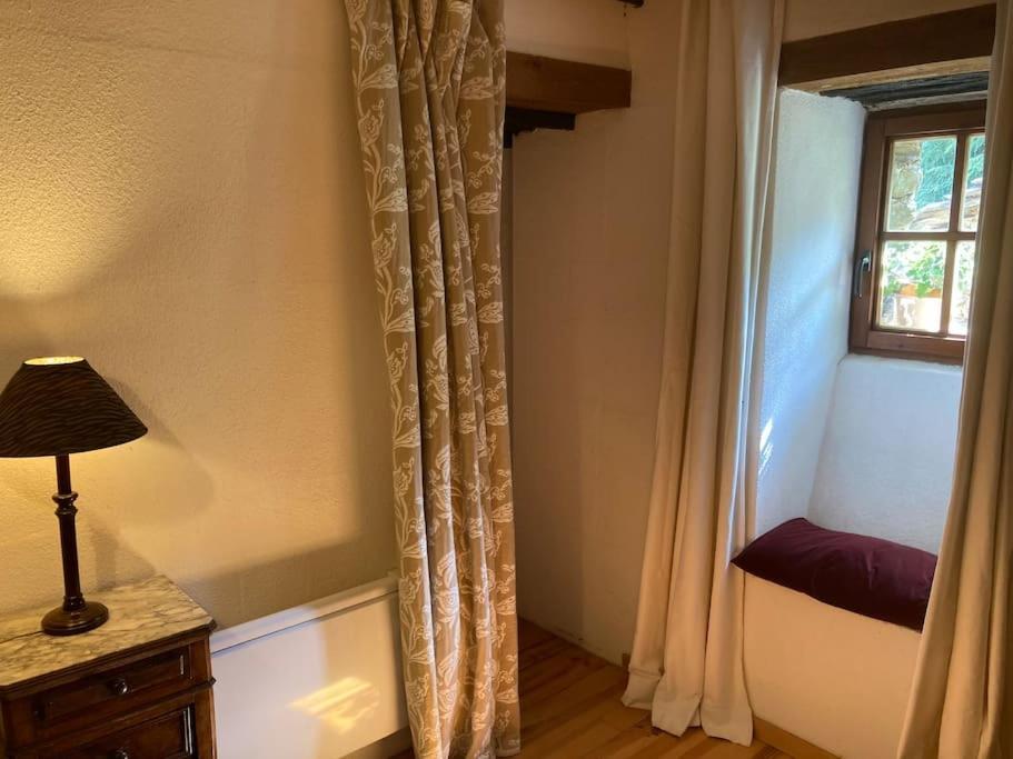 Maison rurale au cœur des Cévennes Ardéchoises Dompnac Esterno foto