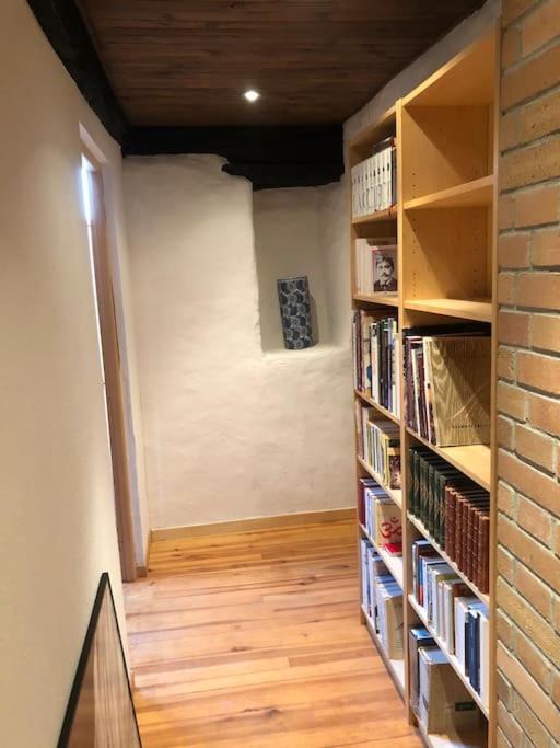 Maison rurale au cœur des Cévennes Ardéchoises Dompnac Esterno foto